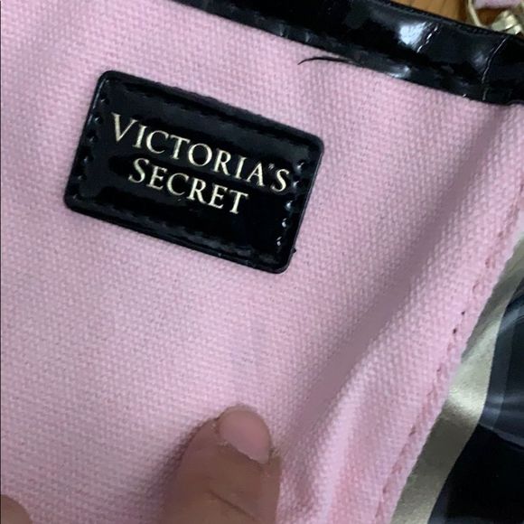 Victoria secret tote and small pouch - Picture 9 of 11